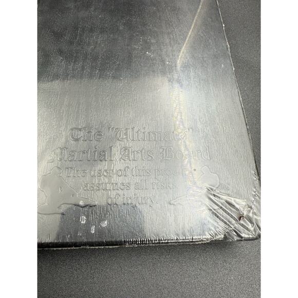 UMAB Re Breakable Unpadded Practice Board -Ultimate Martial Arts-Black - Picture 1 of 2